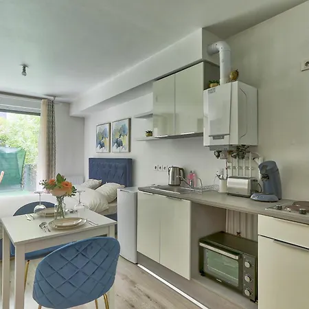 Joli Avec Jardin Pres De Paris Apartamento